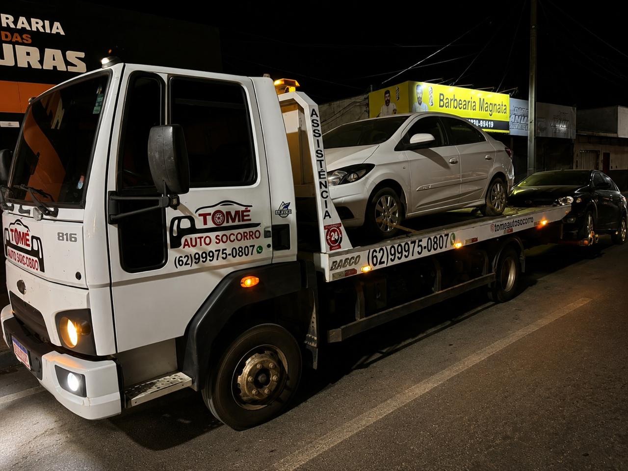 Atendimento de guincho noturno